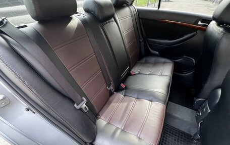 Toyota Avensis III рестайлинг, 2008 год, 900 000 рублей, 16 фотография