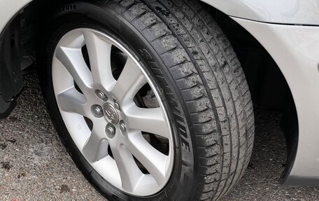 Toyota Avensis III рестайлинг, 2008 год, 900 000 рублей, 21 фотография