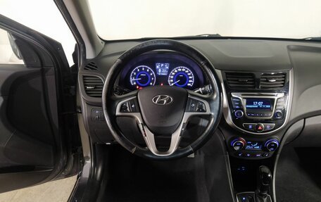 Hyundai Solaris II рестайлинг, 2014 год, 949 000 рублей, 11 фотография