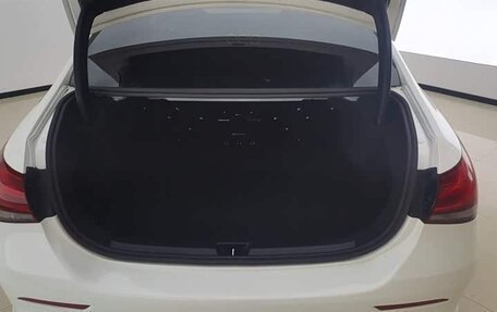 Mercedes-Benz A-Класс, 2021 год, 1 870 000 рублей, 4 фотография