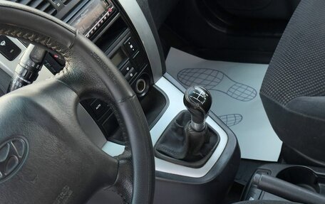 Hyundai Tucson III, 2006 год, 550 000 рублей, 17 фотография