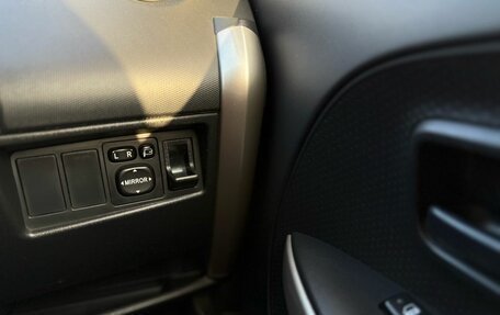 Toyota Ist II, 2002 год, 550 000 рублей, 12 фотография