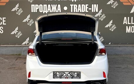 Hyundai Sonata VII, 2019 год, 1 290 000 рублей, 7 фотография