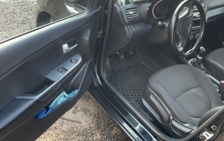 KIA Rio III рестайлинг, 2015 год, 900 000 рублей, 9 фотография