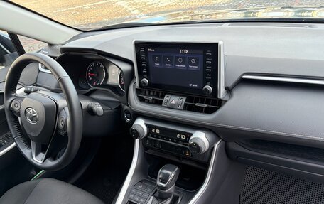 Toyota RAV4, 2019 год, 2 980 000 рублей, 35 фотография