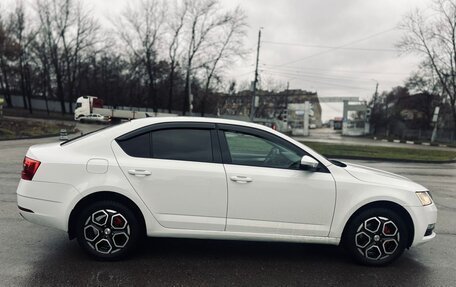 Skoda Octavia, 2020 год, 1 550 000 рублей, 6 фотография