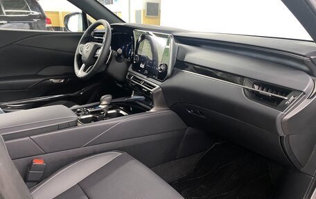 Lexus RX IV рестайлинг, 2025 год, 8 150 000 рублей, 20 фотография