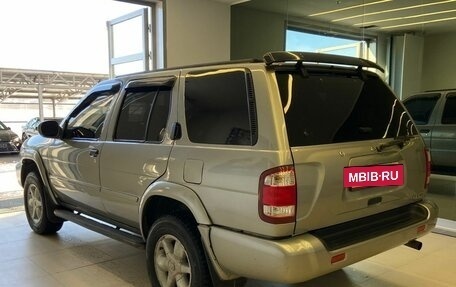 Nissan Pathfinder, 2001 год, 660 000 рублей, 6 фотография