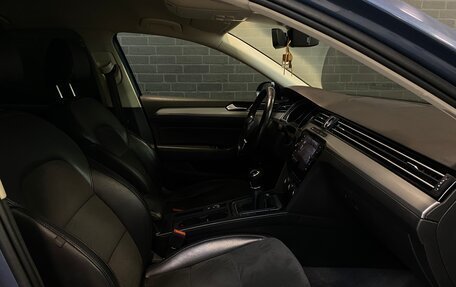 Volkswagen Passat B8 рестайлинг, 2016 год, 1 545 000 рублей, 13 фотография