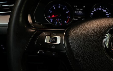 Volkswagen Passat B8 рестайлинг, 2016 год, 1 545 000 рублей, 20 фотография