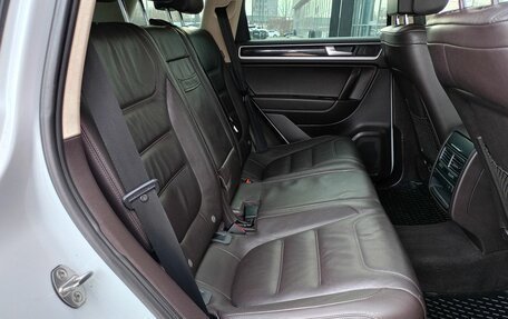 Volkswagen Touareg III, 2012 год, 1 979 000 рублей, 16 фотография