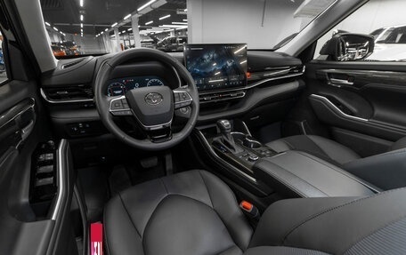 Toyota Highlander, 2025 год, 6 200 000 рублей, 7 фотография