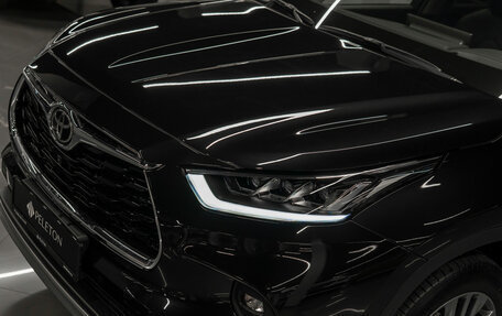 Toyota Highlander, 2025 год, 6 200 000 рублей, 31 фотография