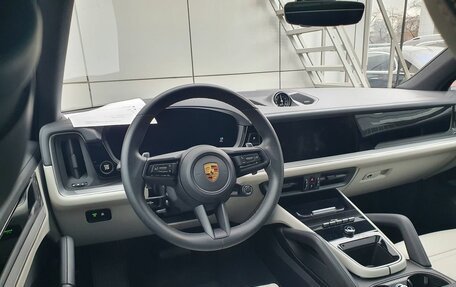 Porsche Cayenne III, 2023 год, 13 500 000 рублей, 12 фотография