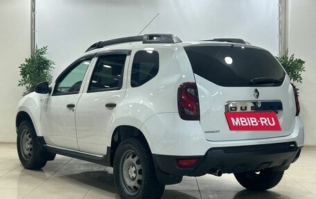 Renault Duster I рестайлинг, 2016 год, 950 000 рублей, 4 фотография