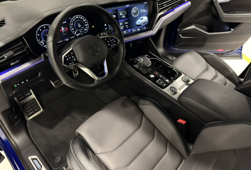 Volkswagen Touareg III, 2022 год, 5 450 000 рублей, 89 фотография