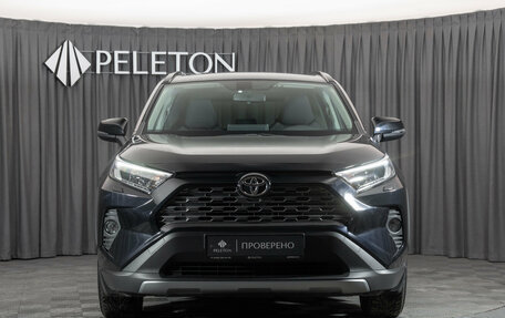 Toyota RAV4, 2020 год, 3 280 000 рублей, 3 фотография