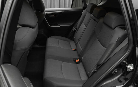 Toyota RAV4, 2020 год, 3 280 000 рублей, 14 фотография