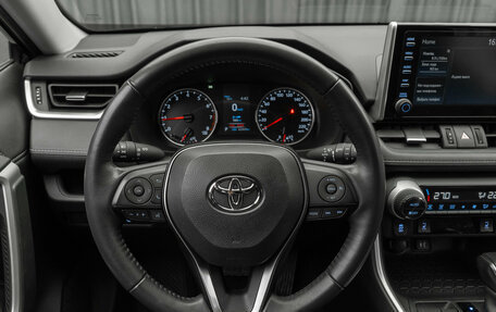 Toyota RAV4, 2020 год, 3 280 000 рублей, 12 фотография