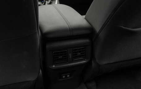 Toyota RAV4, 2020 год, 3 280 000 рублей, 15 фотография