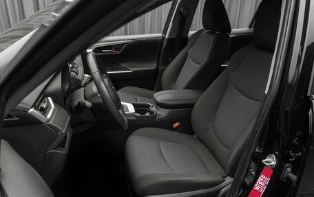 Toyota RAV4, 2020 год, 3 280 000 рублей, 11 фотография