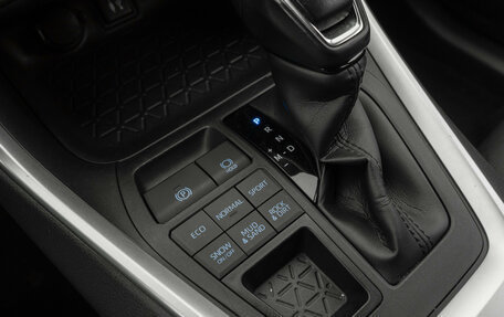 Toyota RAV4, 2020 год, 3 280 000 рублей, 19 фотография