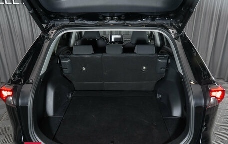 Toyota RAV4, 2020 год, 3 280 000 рублей, 22 фотография