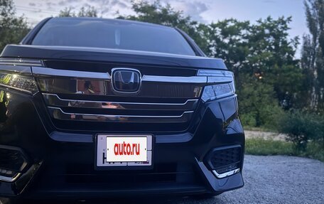 Honda Stepwgn IV, 2021 год, 2 350 000 рублей, 8 фотография