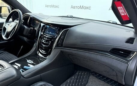 Cadillac Escalade IV, 2016 год, 5 600 000 рублей, 9 фотография