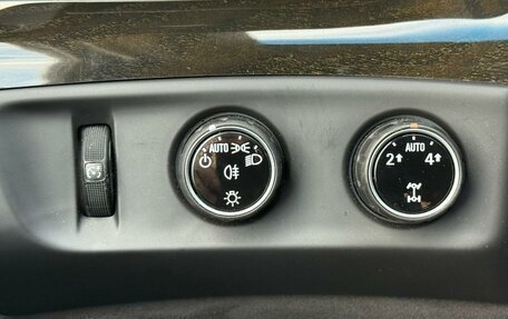 Cadillac Escalade IV, 2016 год, 5 600 000 рублей, 15 фотография