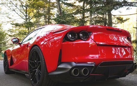 Ferrari 812, 2022 год, 45 000 000 рублей, 6 фотография