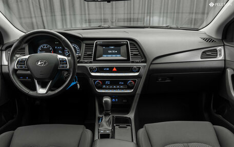 Hyundai Sonata VII, 2019 год, 1 840 000 рублей, 10 фотография