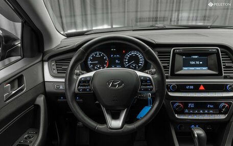 Hyundai Sonata VII, 2019 год, 1 840 000 рублей, 12 фотография