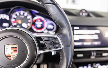 Porsche Cayenne III, 2022 год, 12 650 000 рублей, 7 фотография