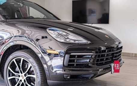Porsche Cayenne III, 2022 год, 12 650 000 рублей, 2 фотография