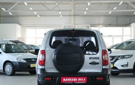 Chevrolet Niva I рестайлинг, 2011 год, 549 000 рублей, 6 фотография