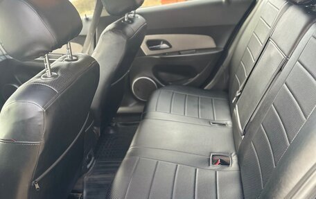 Chevrolet Cruze II, 2011 год, 780 000 рублей, 15 фотография