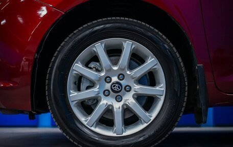 Toyota Sienna III, 2010 год, 1 500 000 рублей, 10 фотография