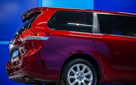 Toyota Sienna III, 2010 год, 1 500 000 рублей, 27 фотография