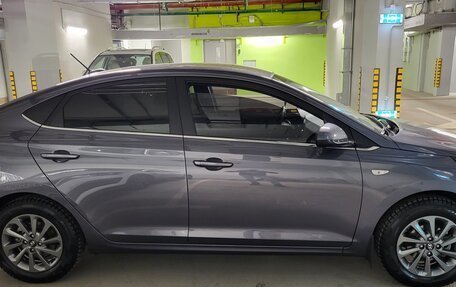 Hyundai Solaris II рестайлинг, 2021 год, 1 840 000 рублей, 9 фотография