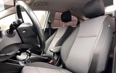 Hyundai Solaris II рестайлинг, 2018 год, 1 299 000 рублей, 19 фотография