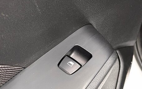 Hyundai Solaris II рестайлинг, 2018 год, 1 299 000 рублей, 21 фотография