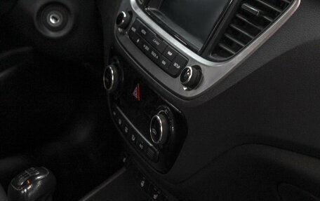 Hyundai Solaris II рестайлинг, 2017 год, 1 279 900 рублей, 11 фотография