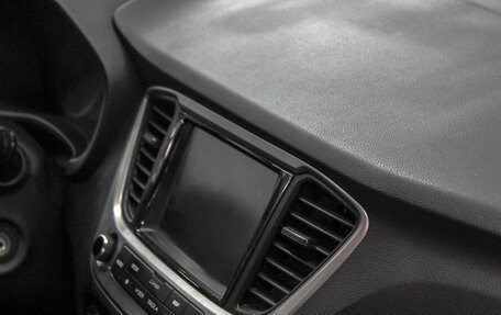 Hyundai Solaris II рестайлинг, 2017 год, 1 279 900 рублей, 13 фотография