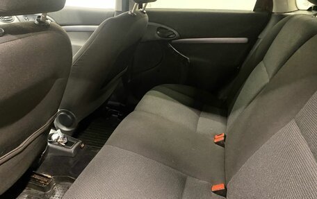 Ford Focus IV, 2004 год, 199 000 рублей, 20 фотография