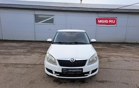 Skoda Fabia II, 2011 год, 349 000 рублей, 2 фотография