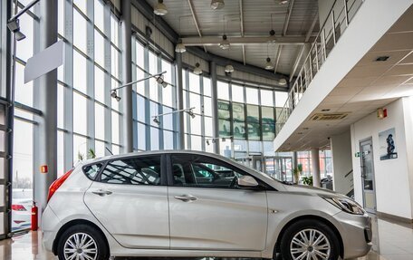 Hyundai Solaris II рестайлинг, 2011 год, 598 000 рублей, 8 фотография