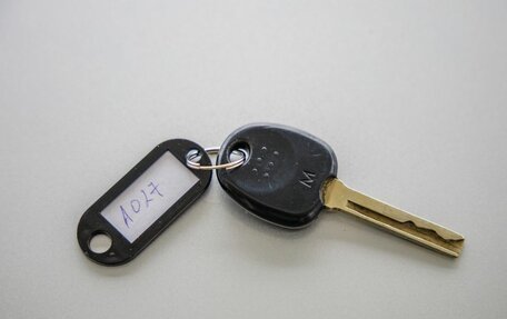 Hyundai Solaris II рестайлинг, 2011 год, 598 000 рублей, 9 фотография