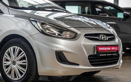 Hyundai Solaris II рестайлинг, 2011 год, 598 000 рублей, 11 фотография