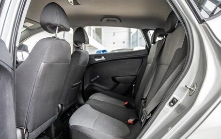 Hyundai Solaris II рестайлинг, 2011 год, 598 000 рублей, 19 фотография